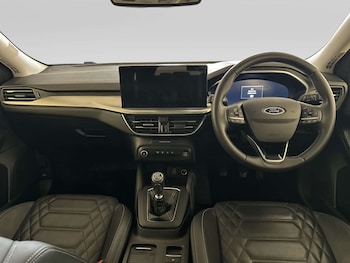 Used Ford Focus 2022 for sale - 79042679: Photo