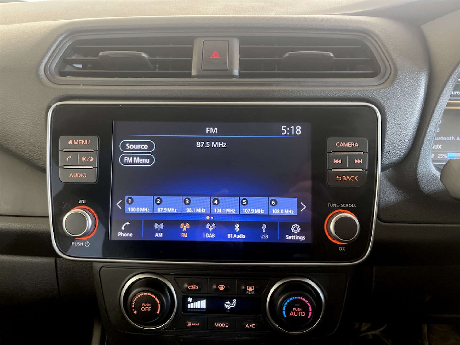 Used Nissan Leaf 2022 for sale - 77506829: Photo 22