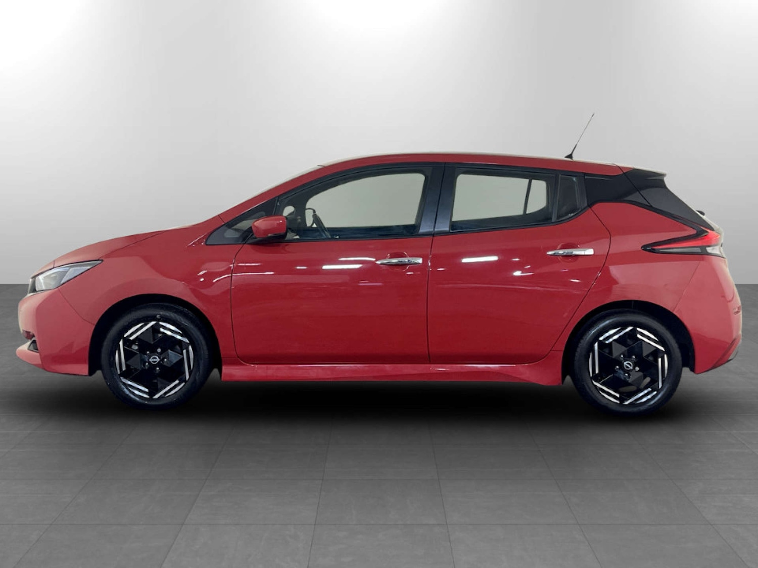 Used Nissan Leaf 2022 for sale - 77506829: Photo 7