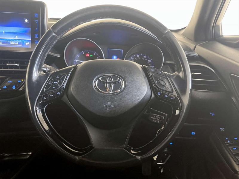 Used Toyota C-HR 2017 for sale - 76797184: Photo 16