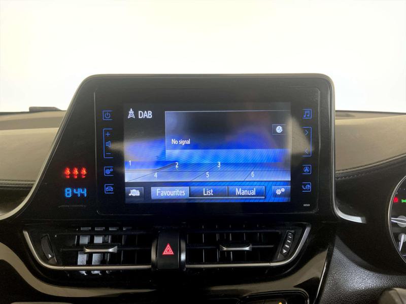 Used Toyota C-HR 2017 for sale - 76797184: Photo 23