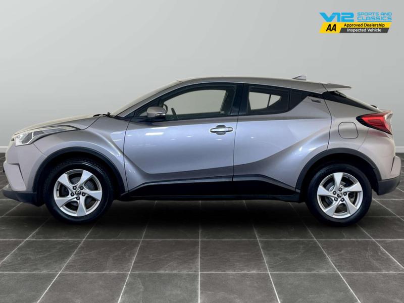 Used Toyota C-HR 2017 for sale - 76797184: Photo 7