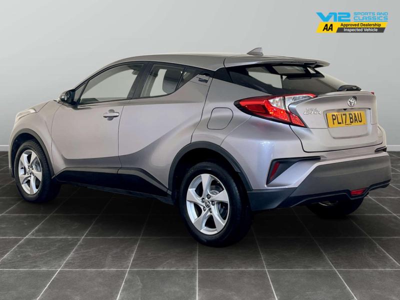 Used Toyota C-HR 2017 for sale - 76797184: Photo 8