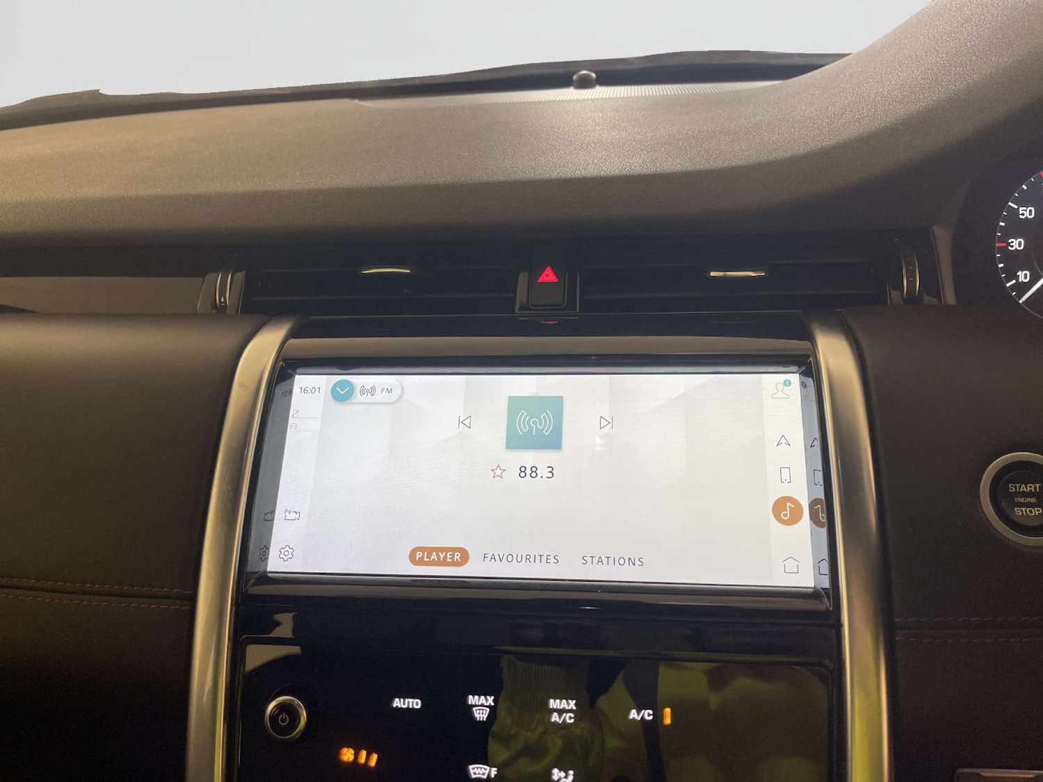 Used Land Rover Discovery Sport 2021 for sale - 77920705: Photo 22