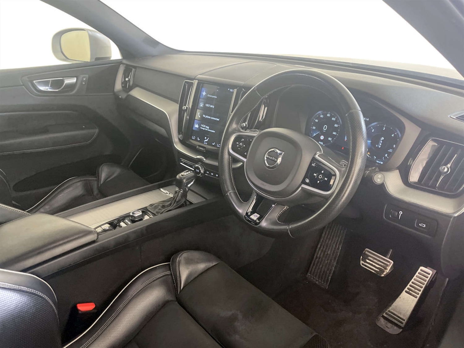 Used Volvo XC60 2019 for sale - 77186118: Photo 16