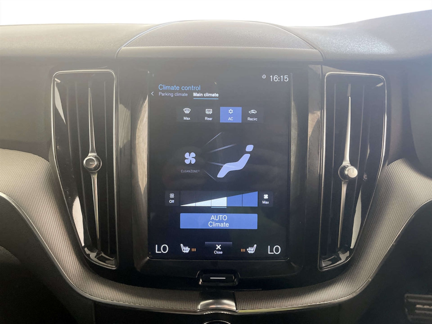 Used Volvo XC60 2019 for sale - 77186118: Photo 22