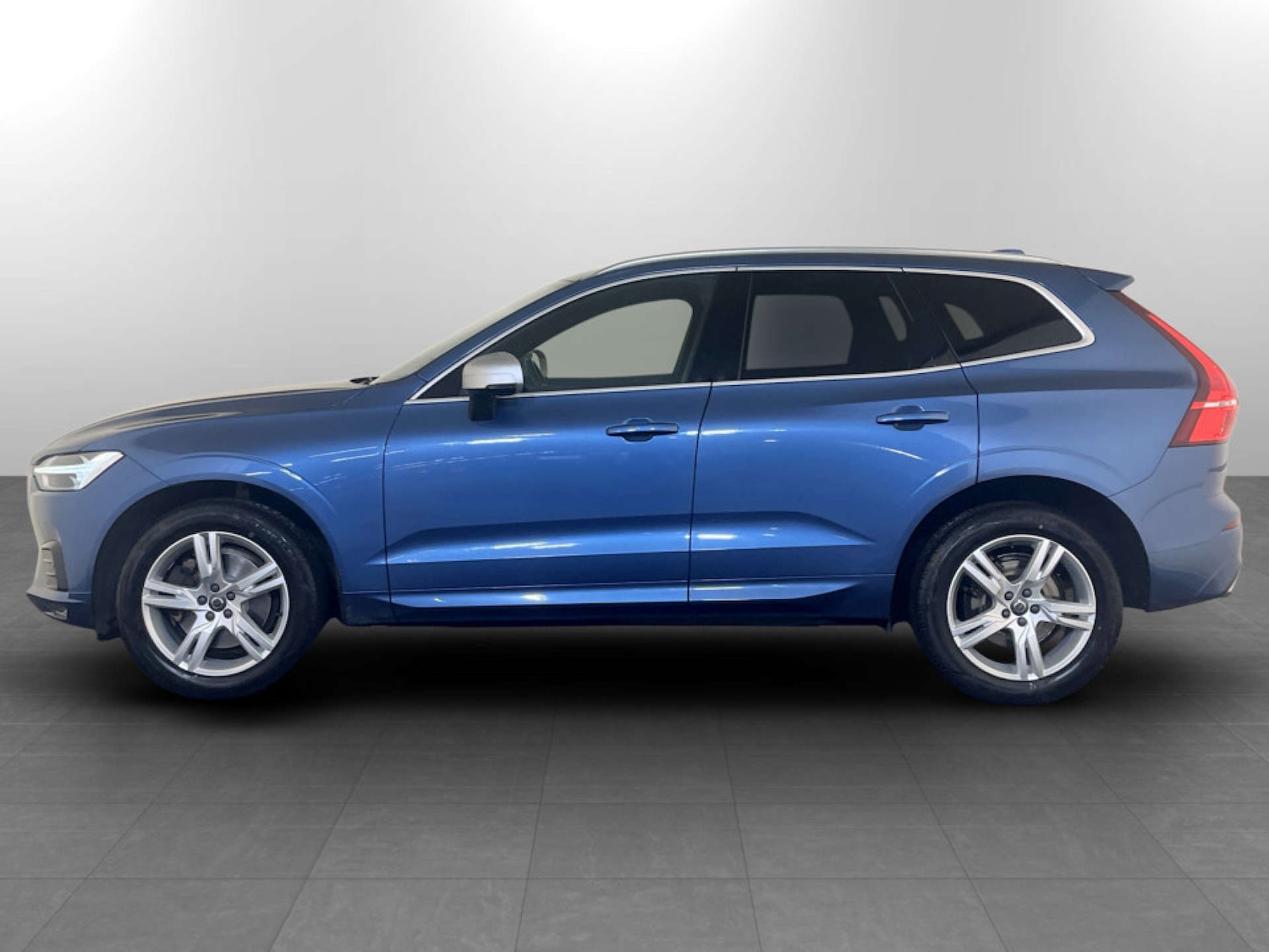 Used Volvo XC60 2019 for sale - 77186118: Photo 7