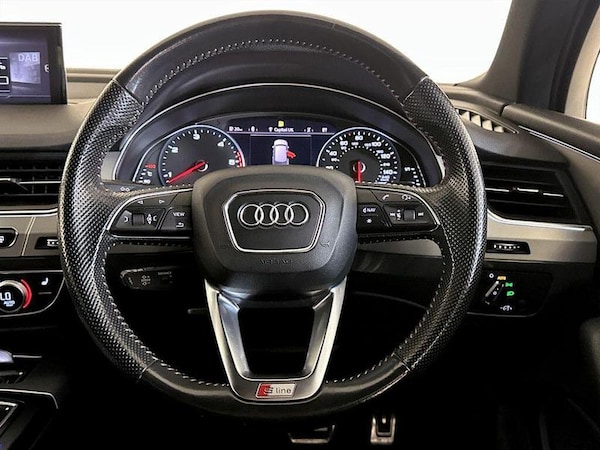 Used Audi Q7 2017 for sale - 75712632: Photo 16