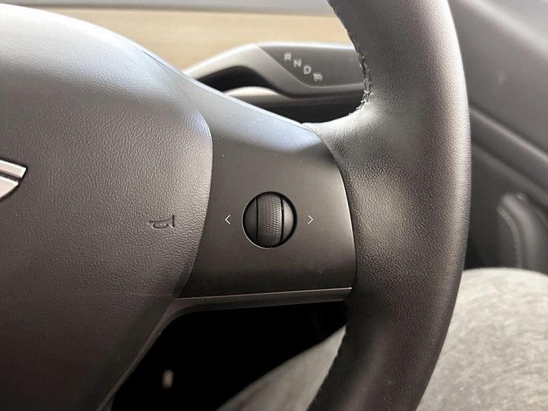 Used Tesla Model 3 2020 for sale - 76405207: Photo 18