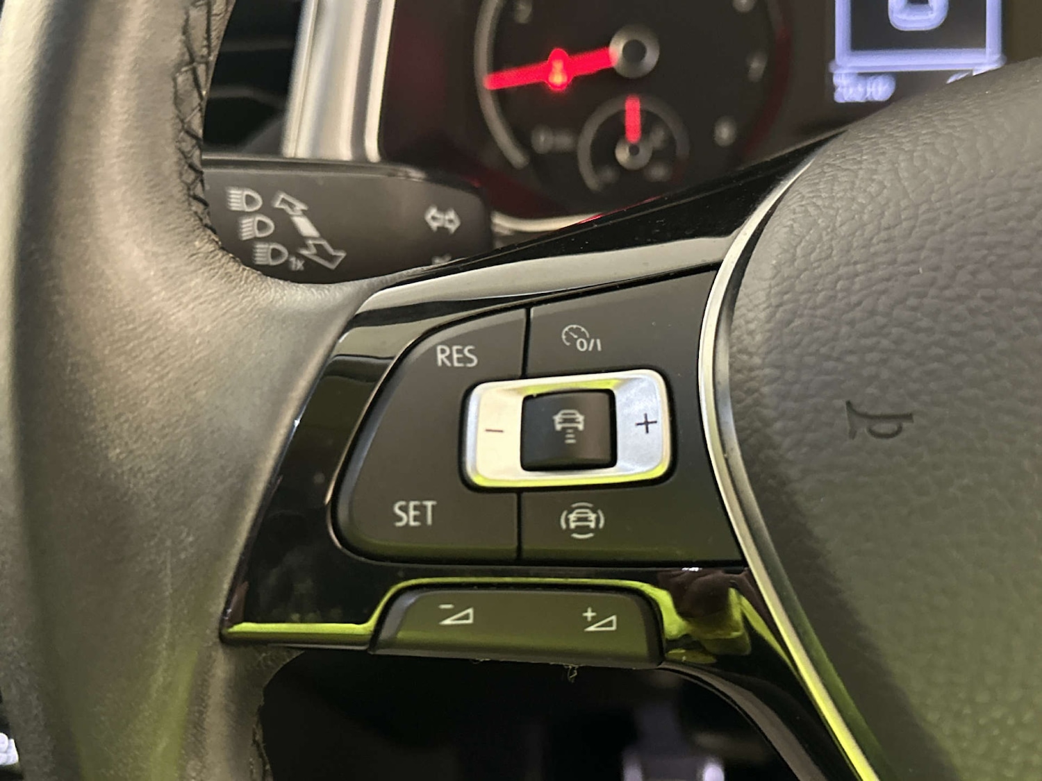 Used Volkswagen T-Roc 2022 for sale - 78039661: Photo 17