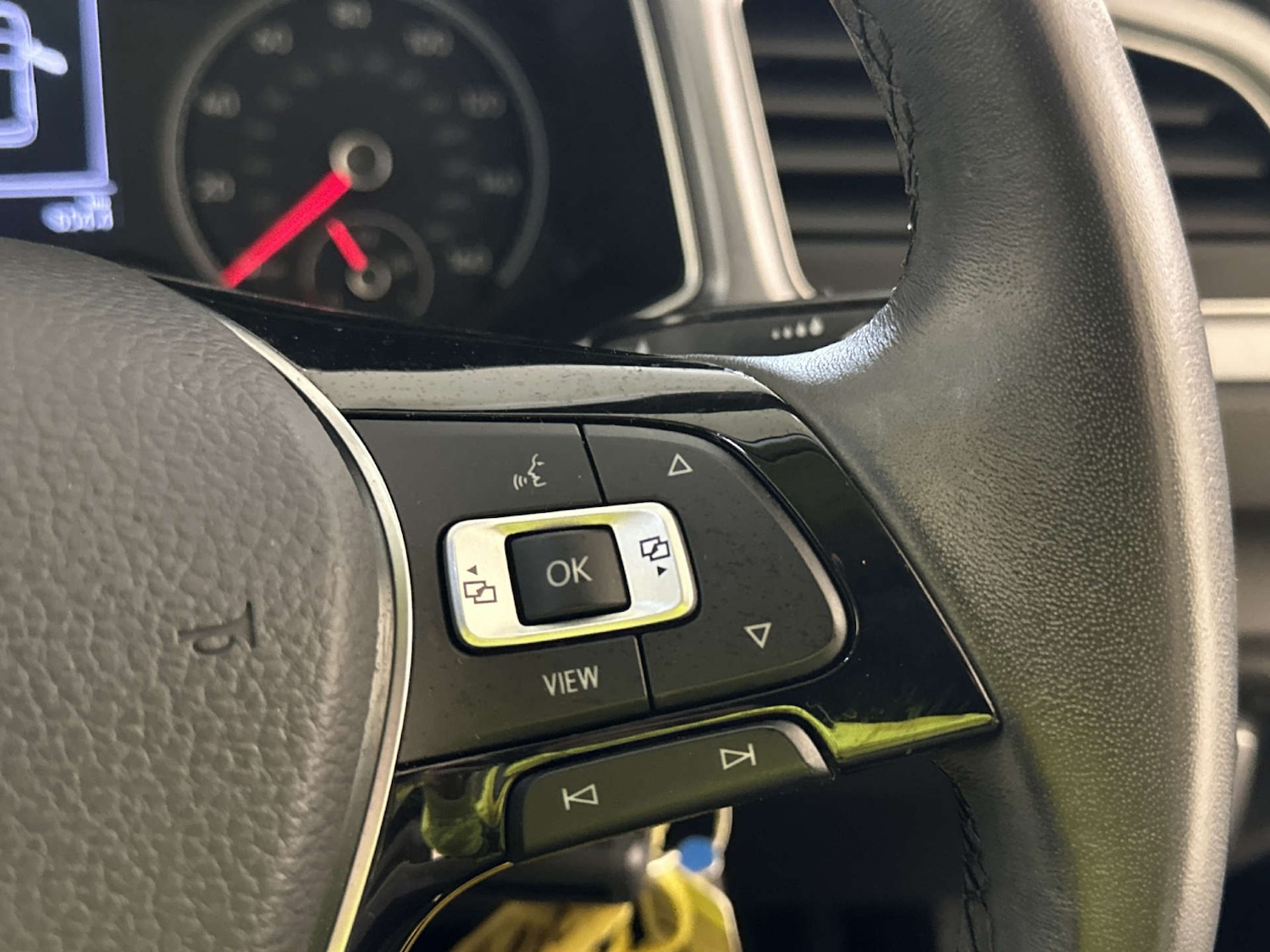 Used Volkswagen T-Roc 2022 for sale - 78039661: Photo 19