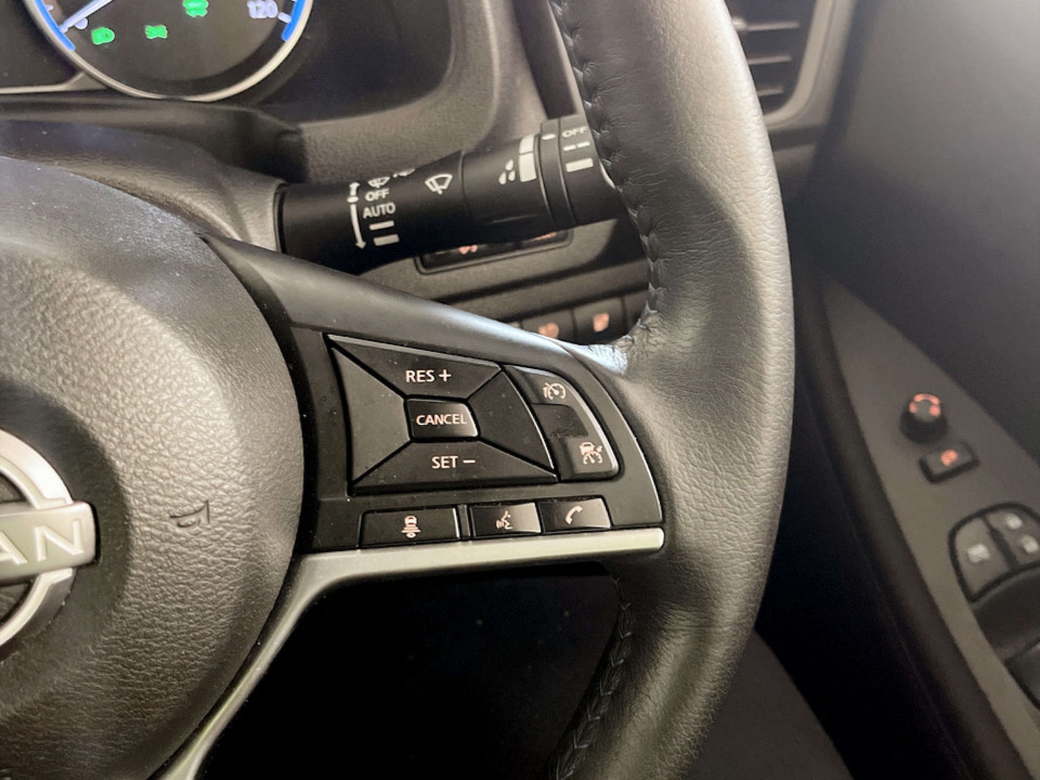 Used Nissan Leaf 2022 for sale - 77259104: Photo 19