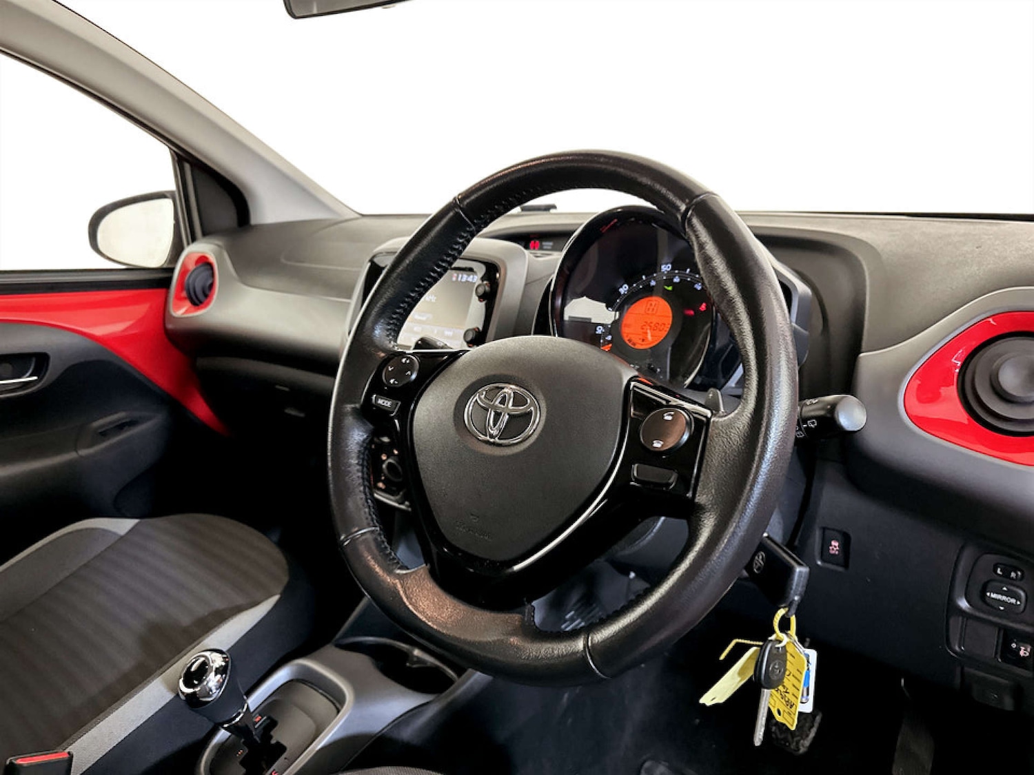 Used Toyota AYGO 2019 for sale - 77434588: Photo 15