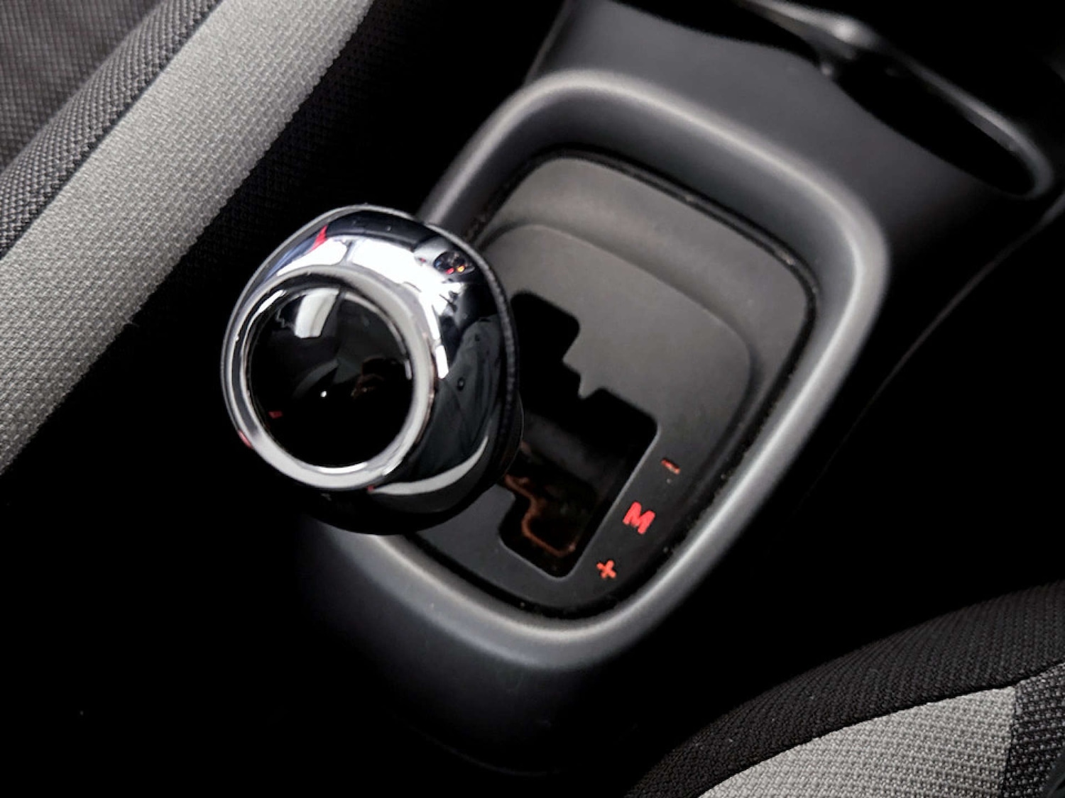 Used Toyota AYGO 2019 for sale - 77434588: Photo 25