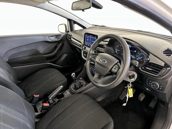 Used Ford Fiesta Van 2020 for sale - 76222582: Photo 16