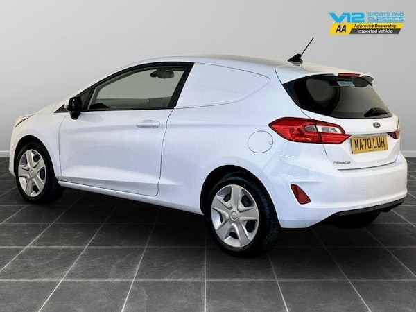Used Ford Fiesta Van 2020 for sale - 76222582: Photo 8