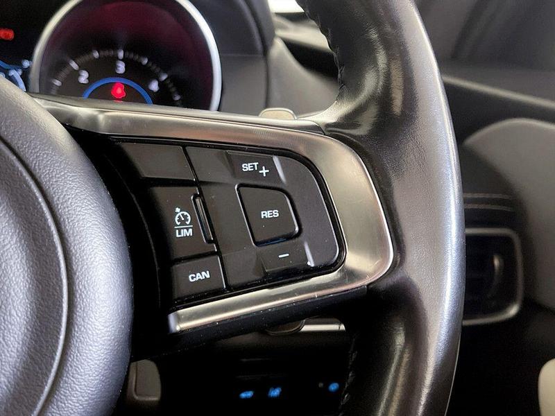 Used Jaguar F-Pace 2017 for sale - 76344366: Photo 19