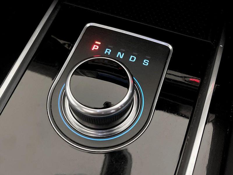 Used Jaguar F-Pace 2017 for sale - 76344366: Photo 26