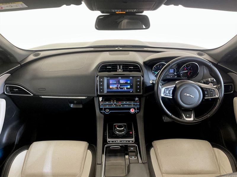 Used Jaguar F-Pace 2017 for sale - 76344366: Photo 3