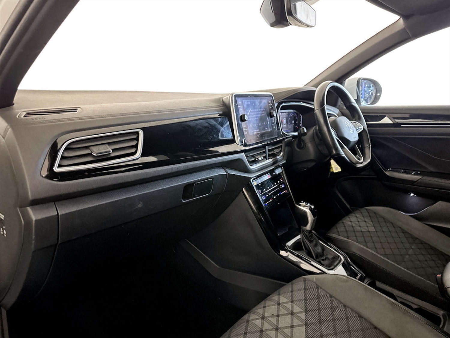 Used Volkswagen T-Roc 2022 for sale - 77186139: Photo 12