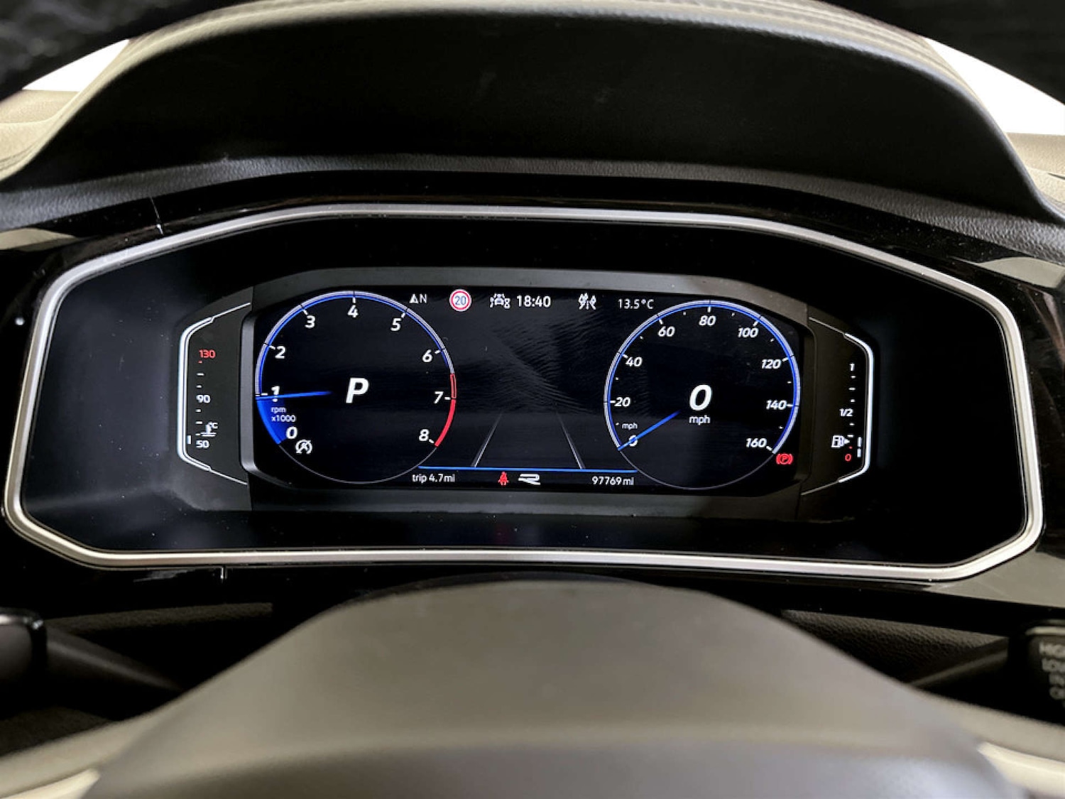 Used Volkswagen T-Roc 2022 for sale - 77186139: Photo 19