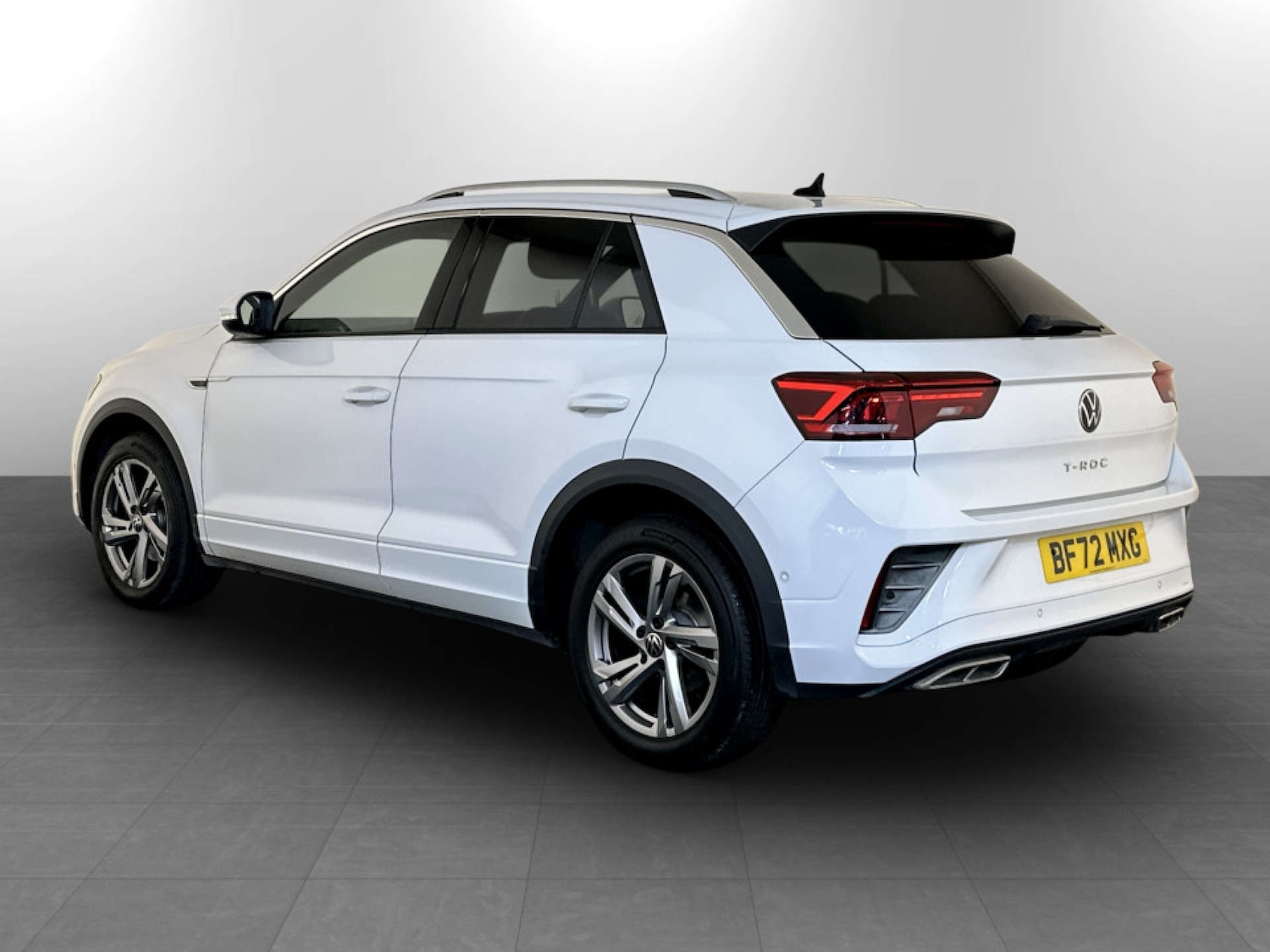 Used Volkswagen T-Roc 2022 for sale - 77186139: Photo 8