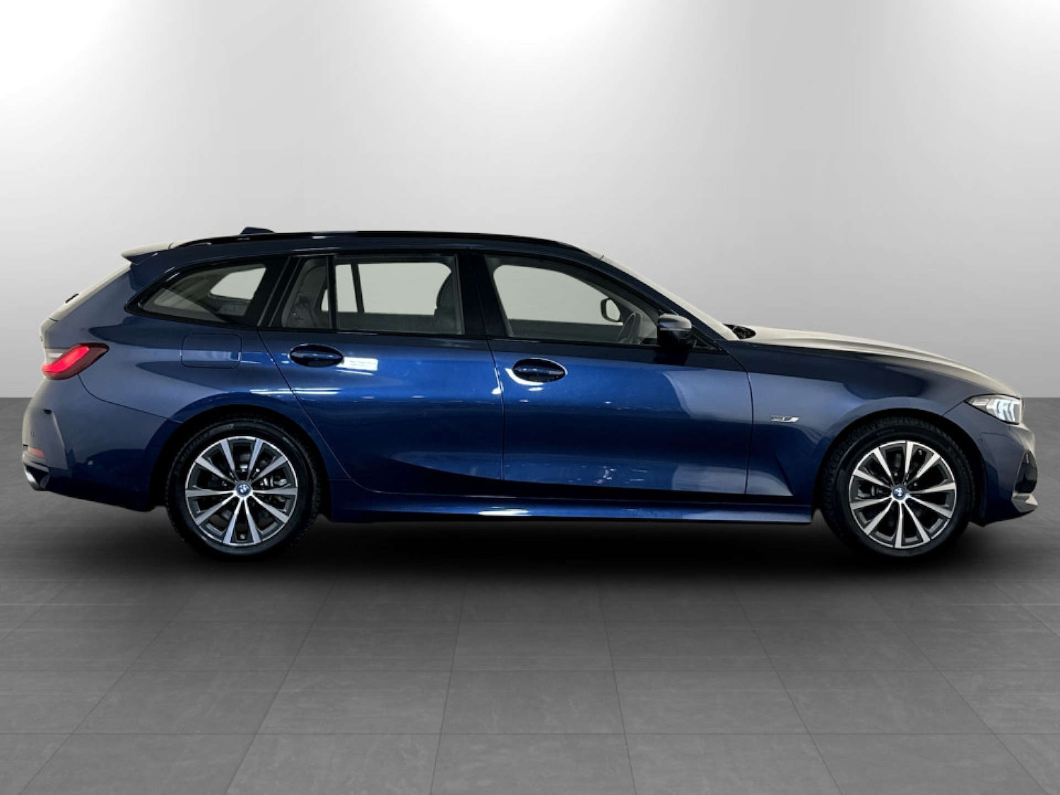 Used BMW 3 Series 2022 for sale - 77186100: Photo 11