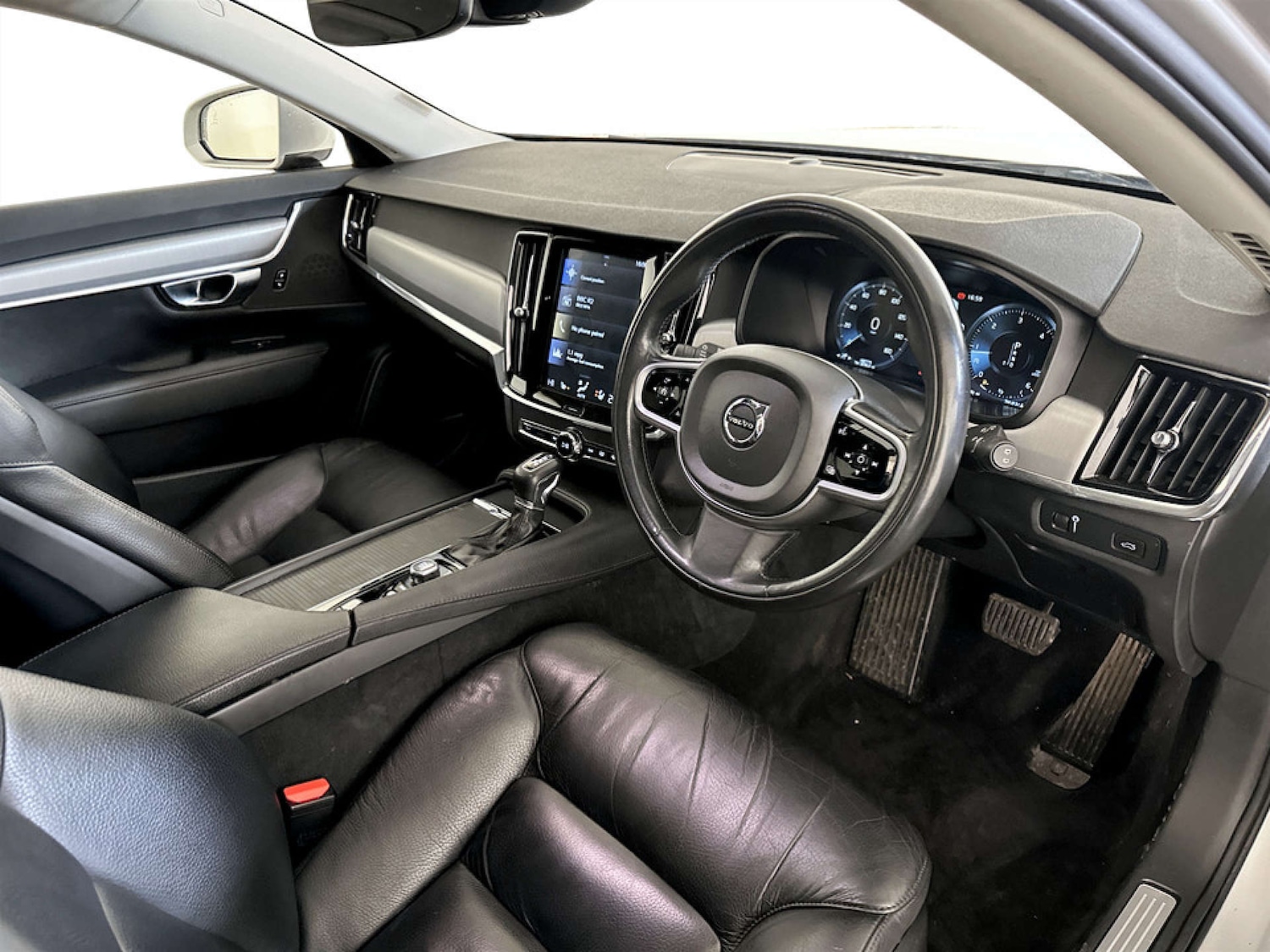 Used Volvo V90 2019 for sale - 77326076: Photo 15