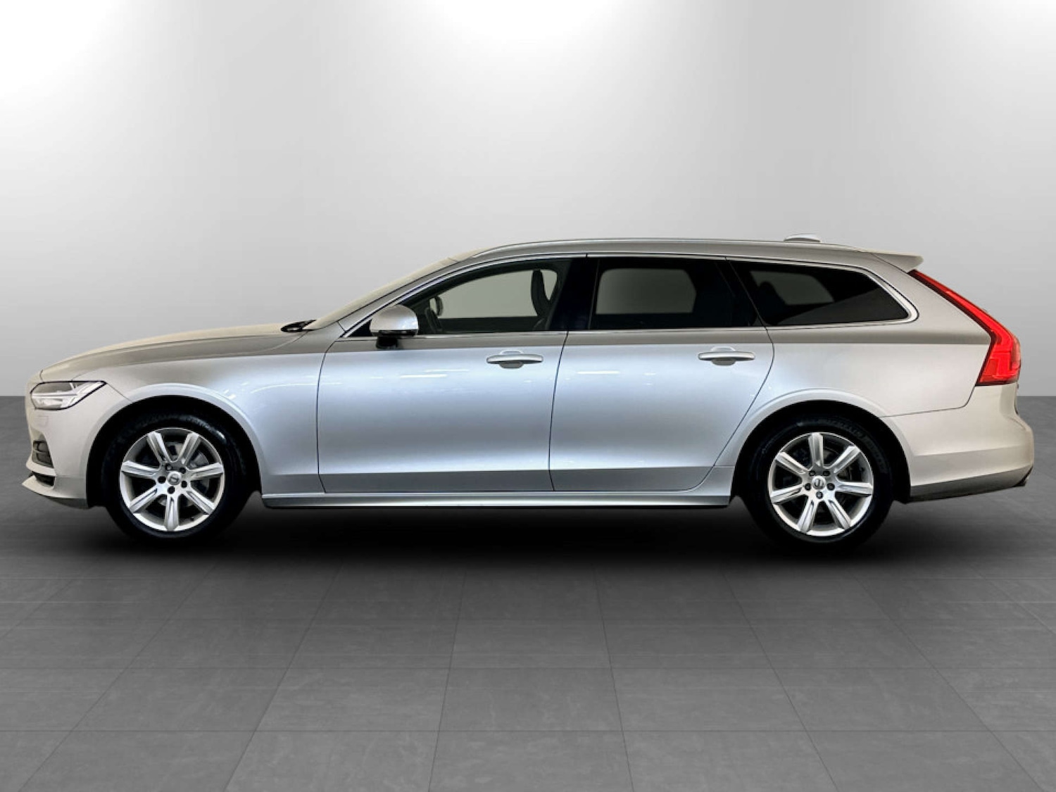 Used Volvo V90 2019 for sale - 77326076: Photo 7