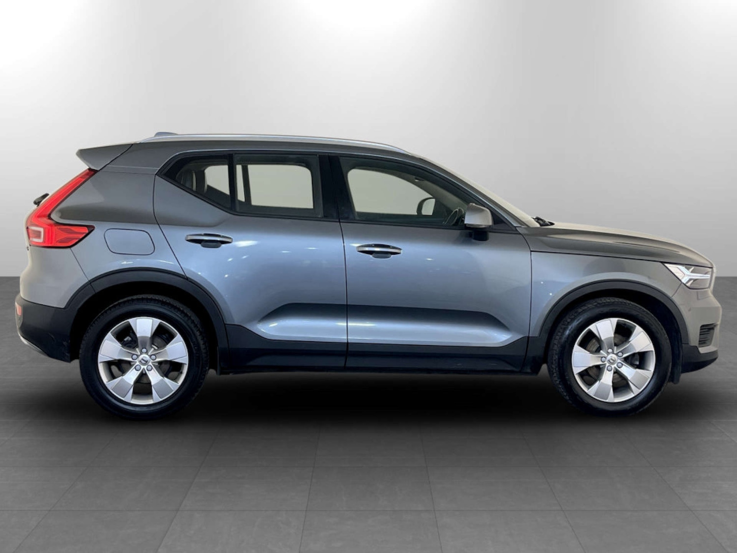 Used Volvo XC40 2018 for sale - 77185957: Photo 11