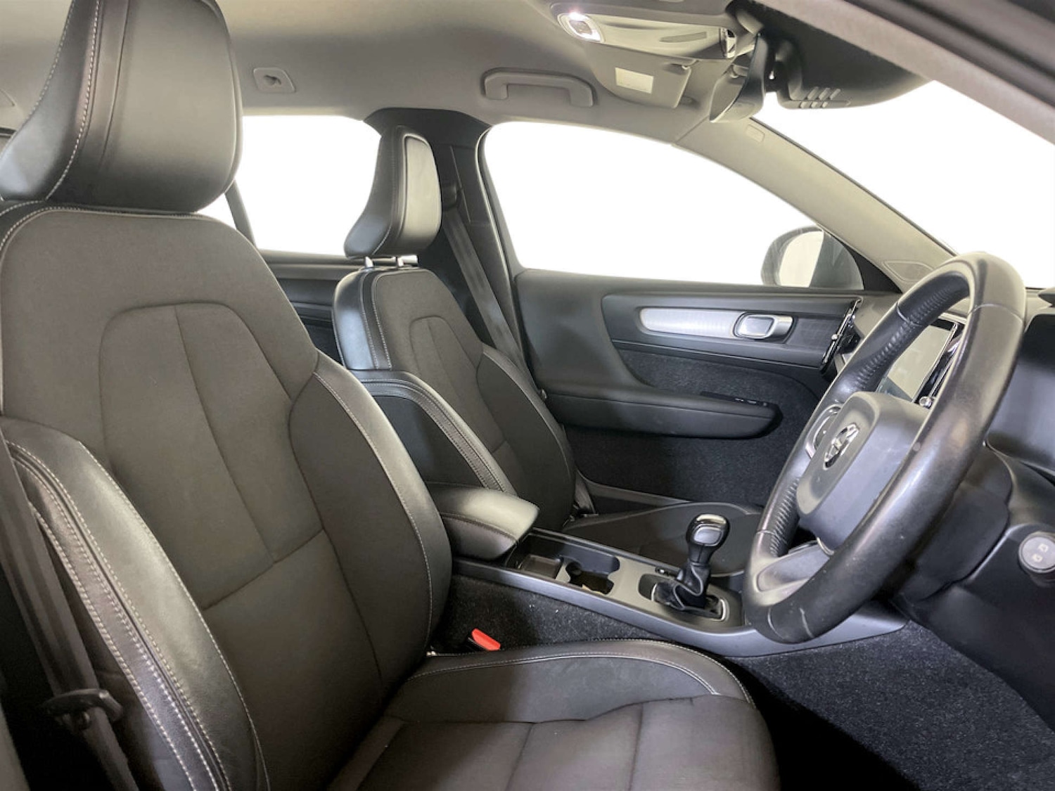 Used Volvo XC40 2018 for sale - 77185957: Photo 13