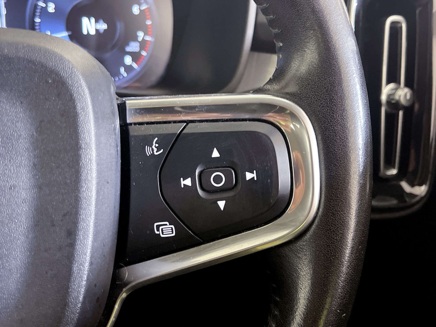 Used Volvo XC40 2018 for sale - 77185957: Photo 20