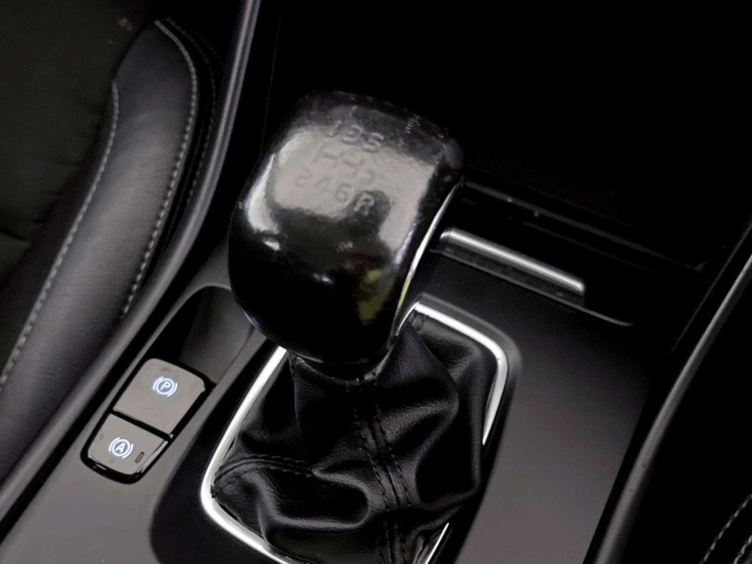 Used Volvo XC40 2018 for sale - 77185957: Photo 26