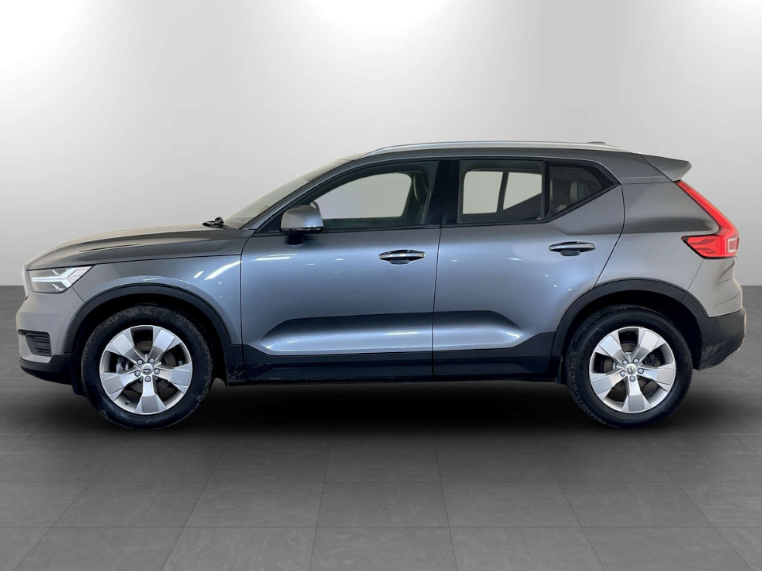 Used Volvo XC40 2018 for sale - 77185957: Photo 7