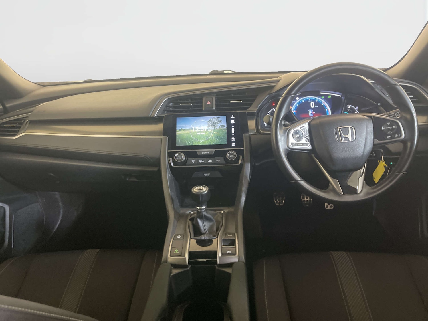 Used Honda Civic 2018 for sale - 78003754: Photo 3
