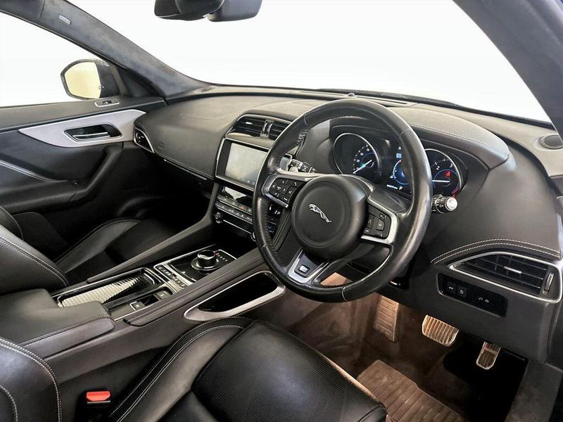 Used Jaguar F-Pace 2019 for sale - 76209413: Photo 15
