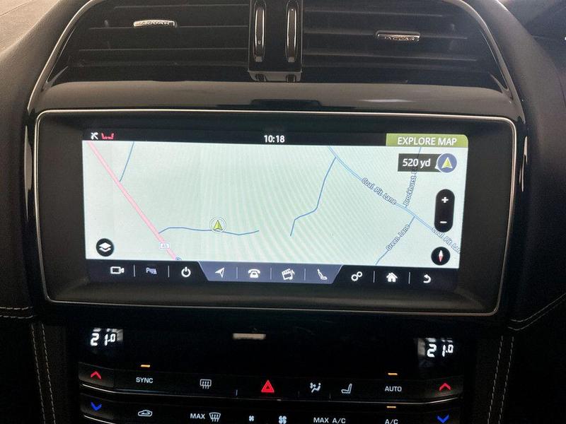 Used Jaguar F-Pace 2019 for sale - 76209413: Photo 21