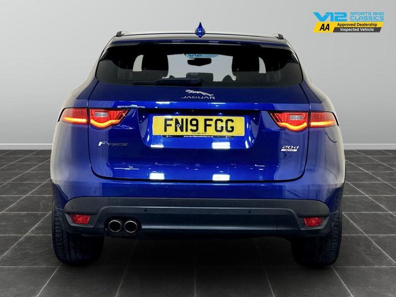 Used Jaguar F-Pace 2019 for sale - 76209413: Photo 9