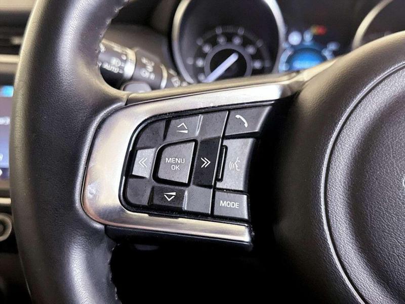 Used Jaguar E-Pace for sale - 76825942: Photo 17