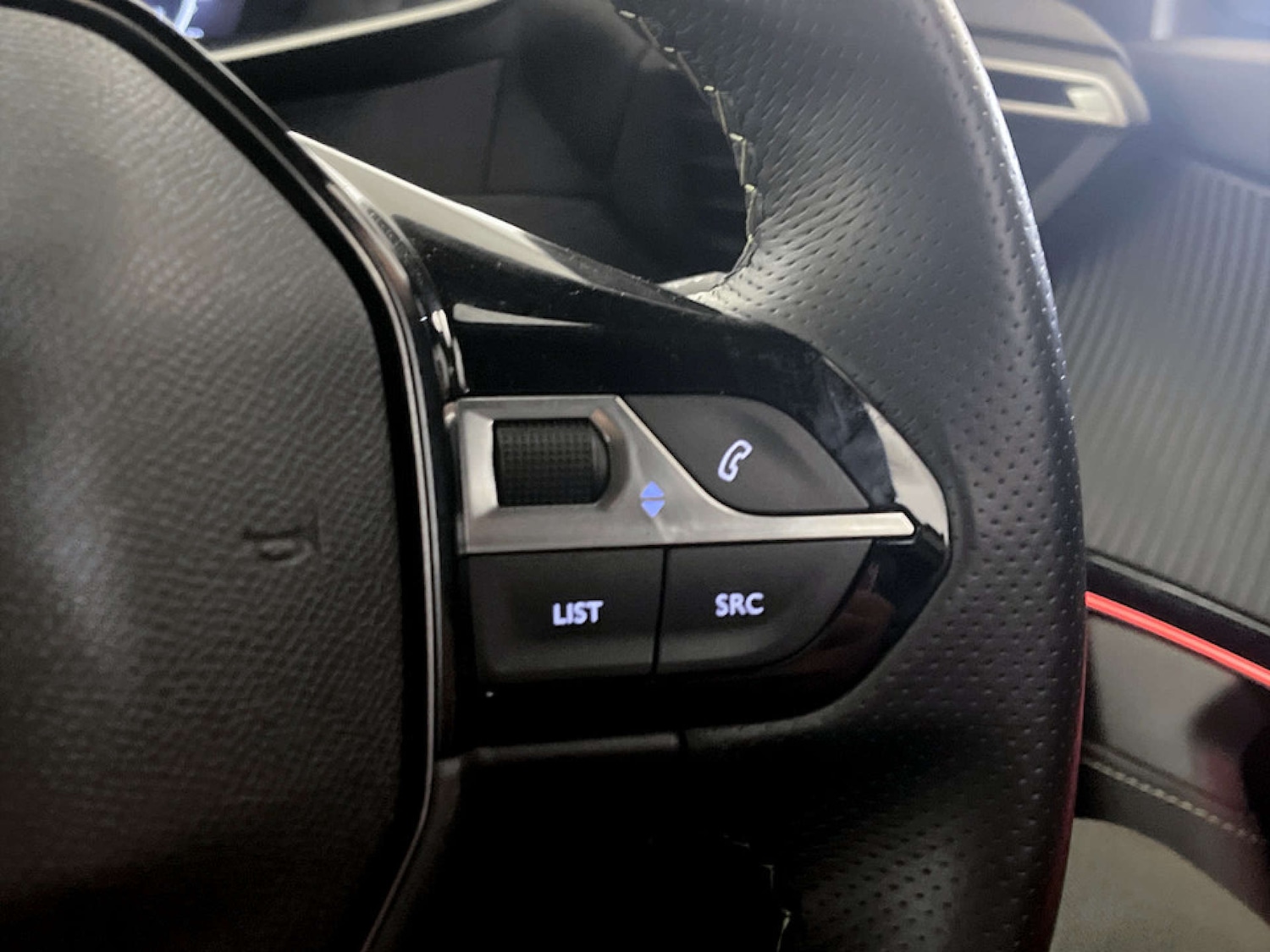 Used Peugeot 2008 2022 for sale - 77531877: Photo 19