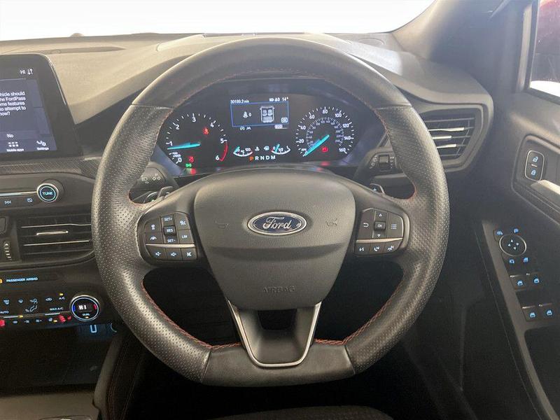 Used Ford Focus 2019 for sale - 76344436: Photo 17