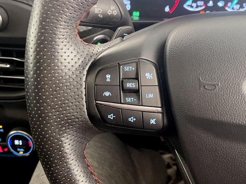 Used Ford Focus 2019 for sale - 76344436: Photo 18