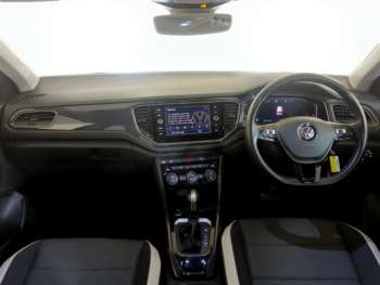 Used Volkswagen T-Roc 2020 for sale - 75053779: Photo