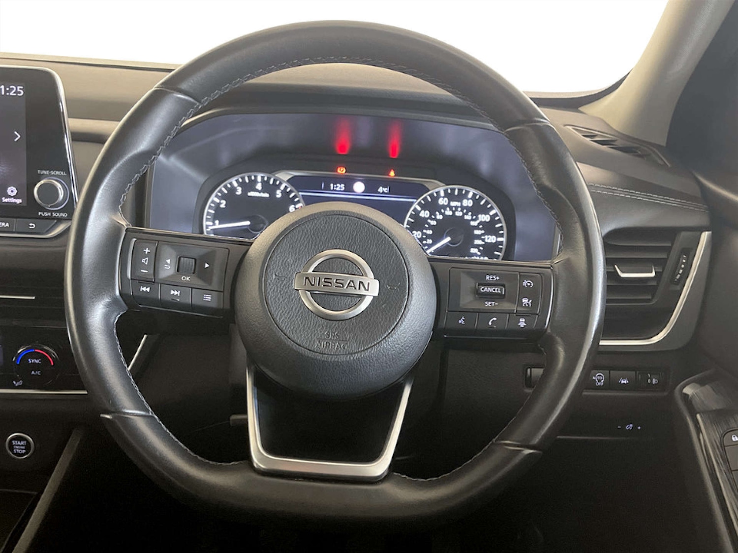 Used Nissan Qashqai 2021 for sale - 77186053: Photo 17