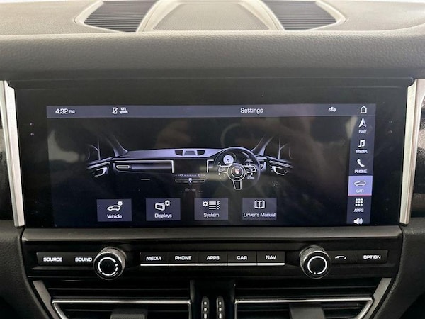 Used Porsche Macan 2020 for sale - 75712594: Photo 22