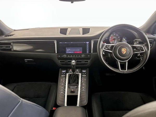 Used Porsche Macan 2020 for sale - 75712594: Photo 3
