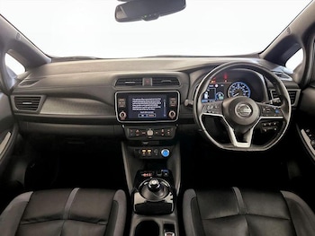Used Nissan Leaf 2020 for sale - 76296708: Photo