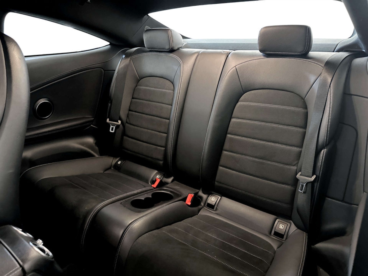 Used Mercedes-Benz C Class 2018 for sale - 77656571: Photo 14