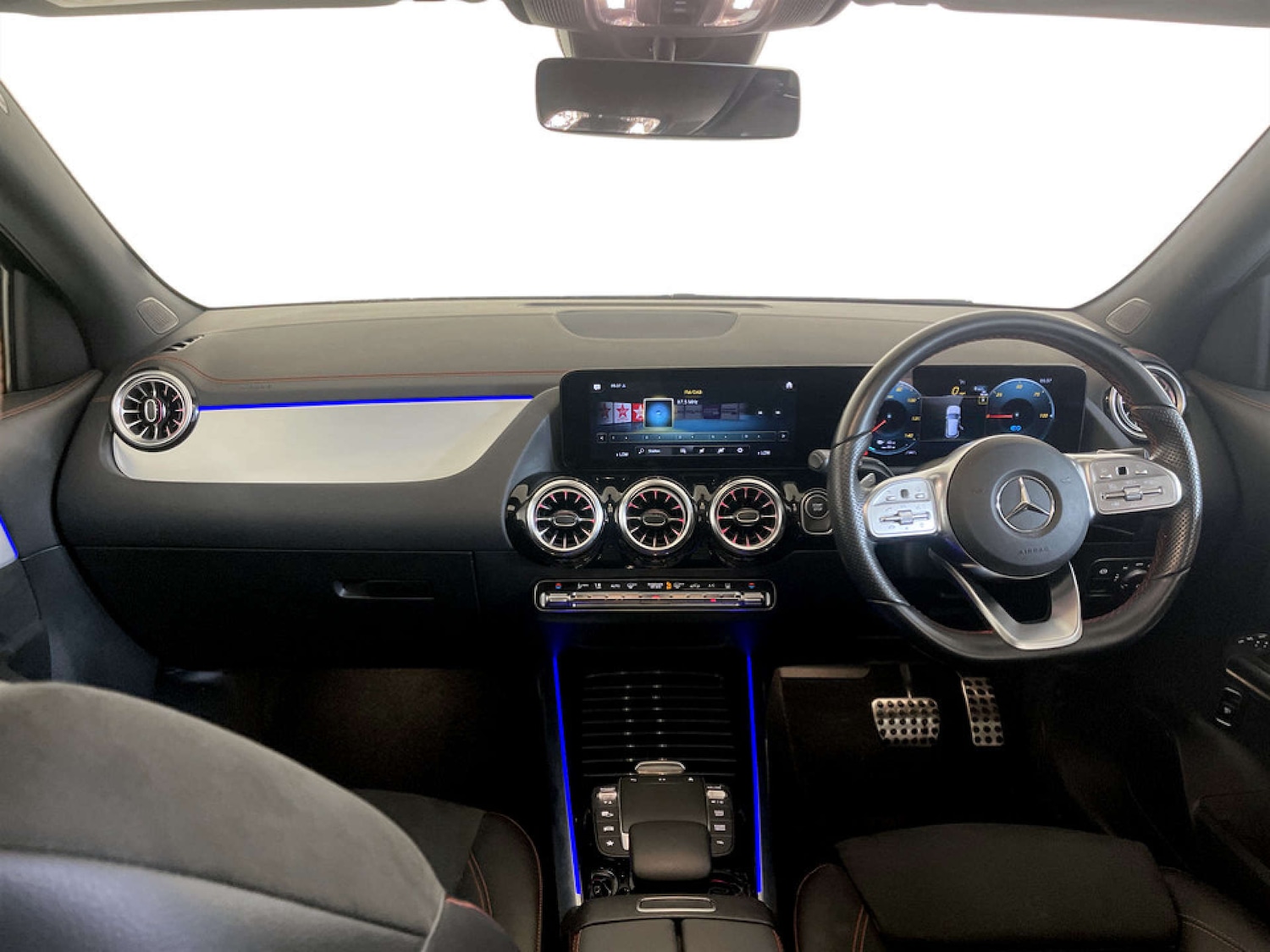 Used Mercedes-Benz EQA 2022 for sale - 77186090: Photo 3