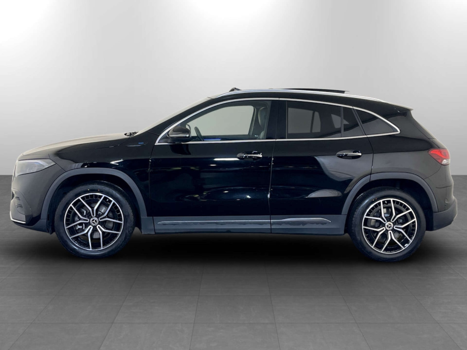 Used Mercedes-Benz EQA 2022 for sale - 77186090: Photo 7